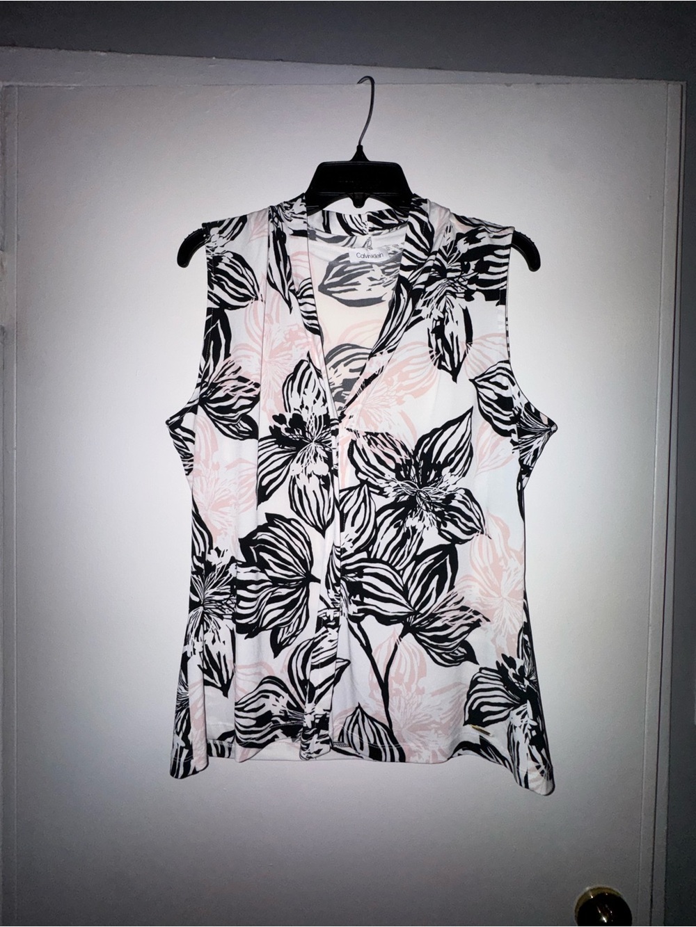 Calvin Klein Black & Pale Pink Floral Sleeveless Camisole